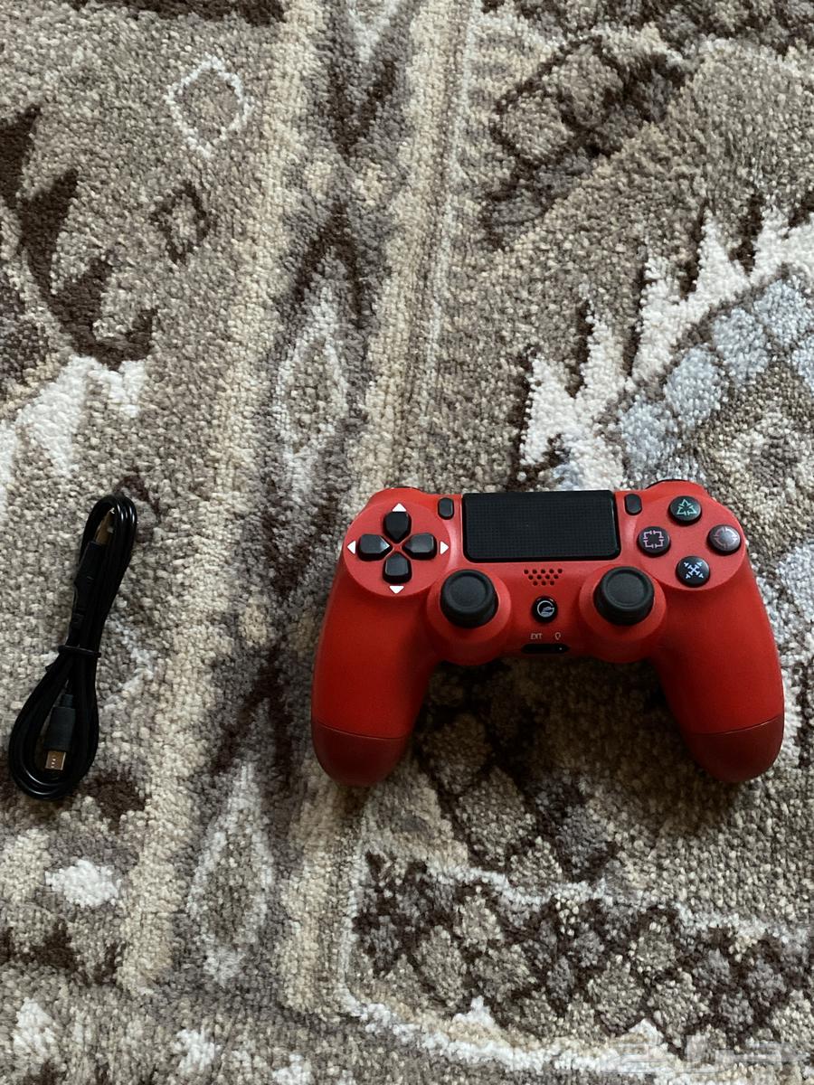 Sony 4 controller with its charger64515318761729110