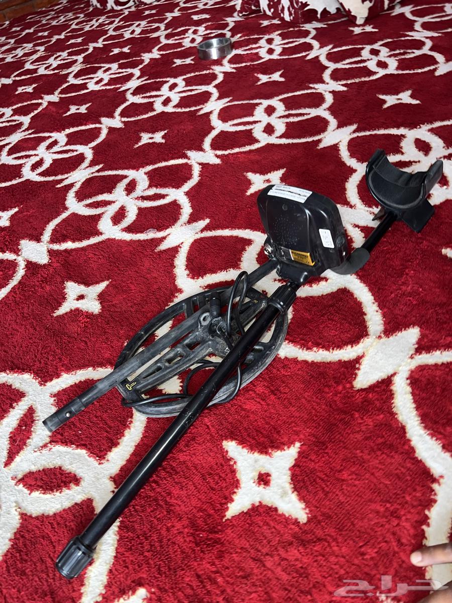 Gold detector device. Used.64514458629506112