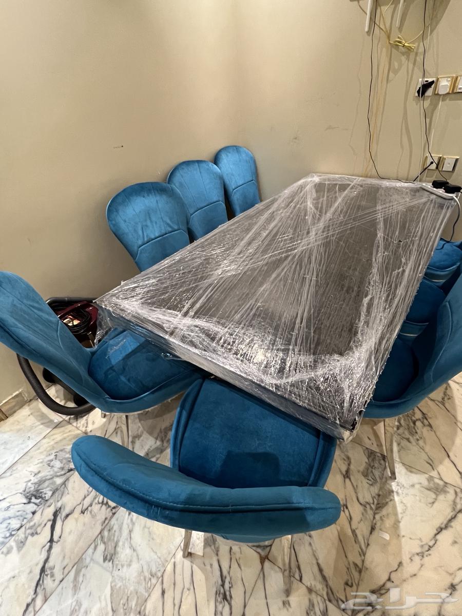 طاولة طعام للبيع64515234942466110