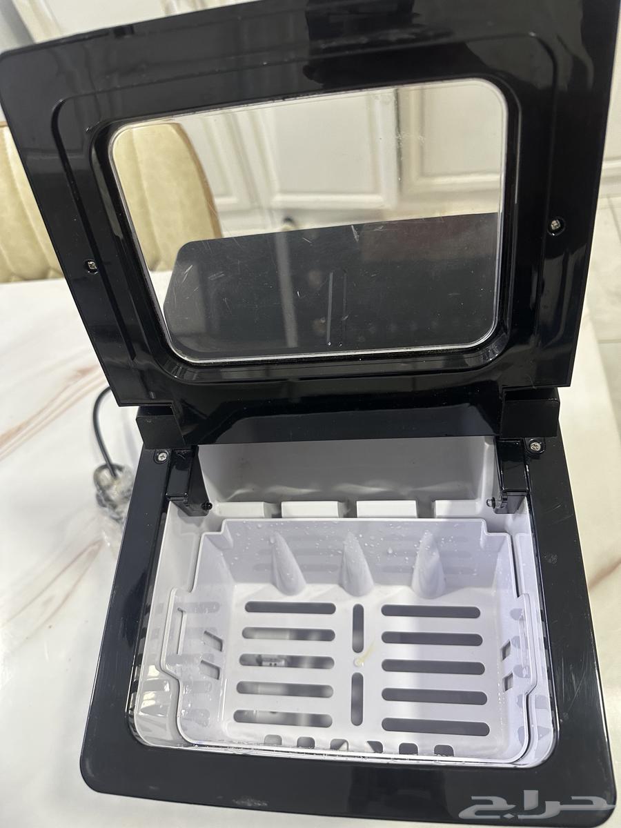 Ice maker64511534489985112