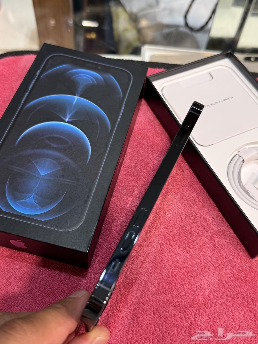 آيفون 12 برو 256 قيقاء بطارية 96  مع كرتونه واغراضه64518083849731112