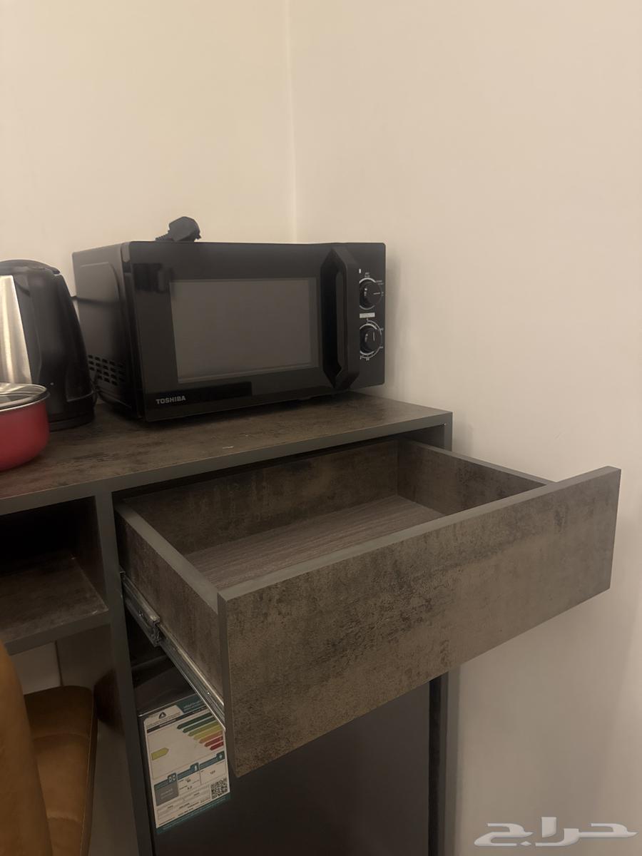 للبيع كاونتر بار مطبخ مع المايكرويف و الغلاية و الثلاجة64516325227650110