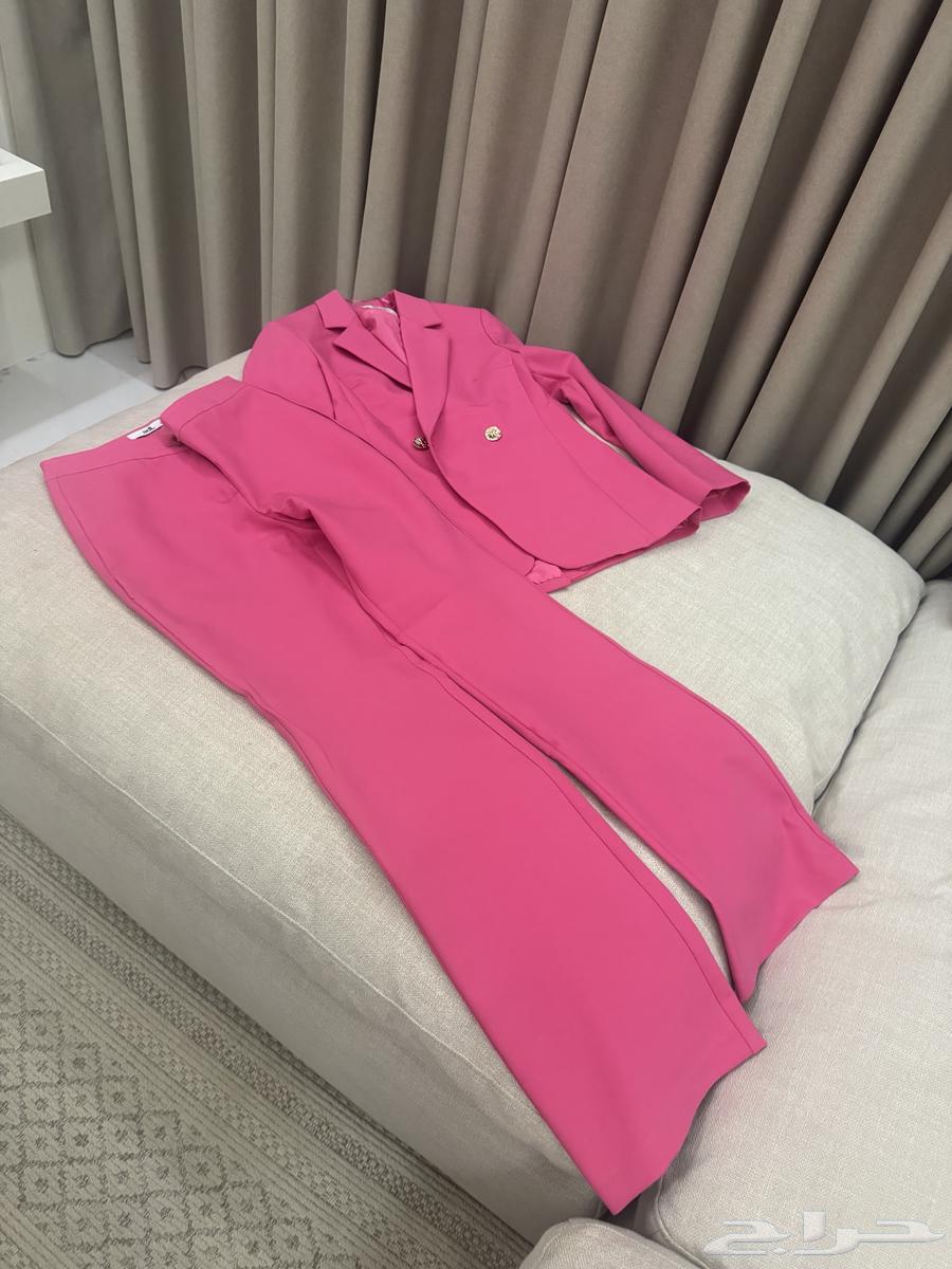 suit   xs size  never worn after the tailor64515570586881112