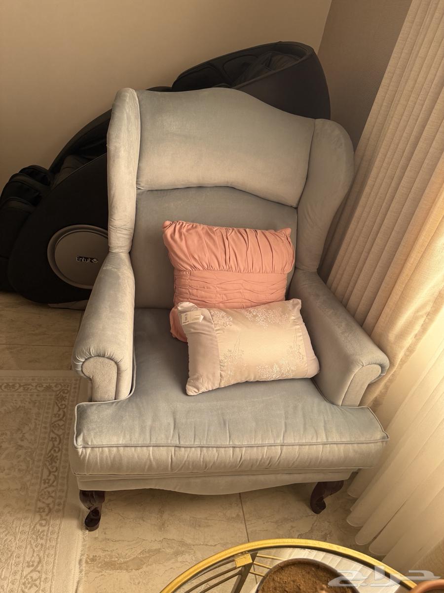 للبيع كرسي ملكي شبه جديد64514789635842110