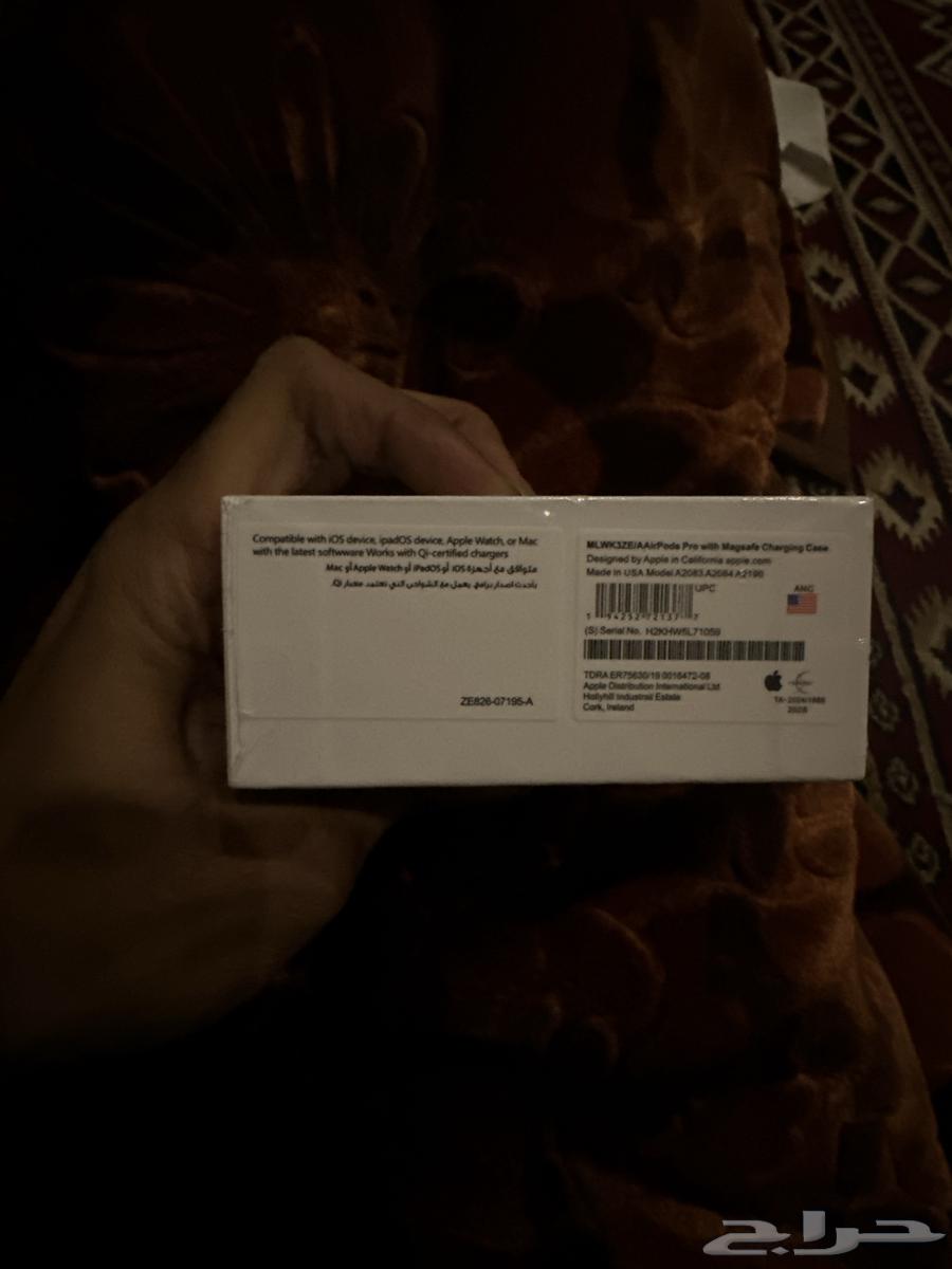 للبيع سماعة ايربود جديده64514100276739112