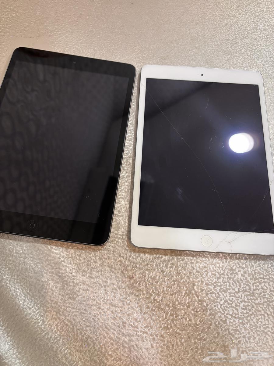 Used iPads .. as clearly shown in the image above, selling64518067520513110