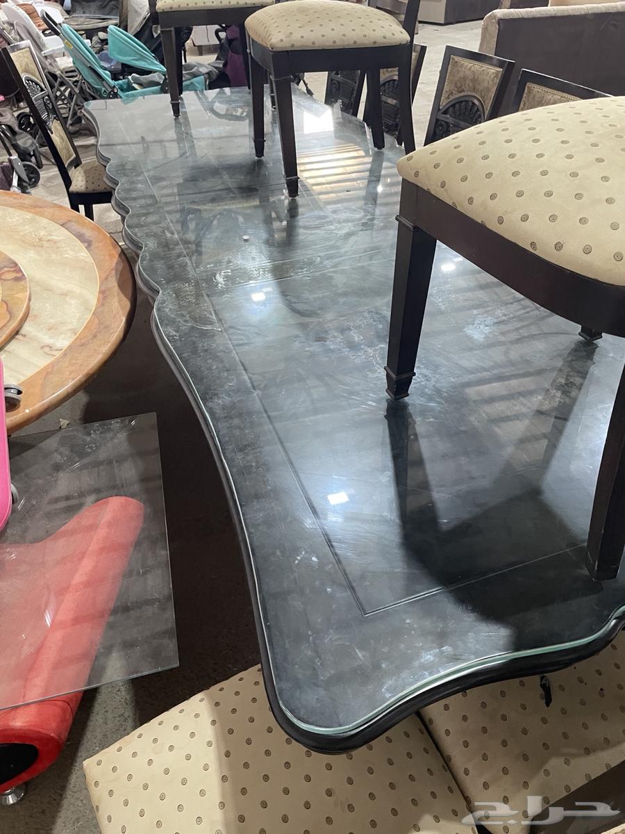 Dining table64512964806787112