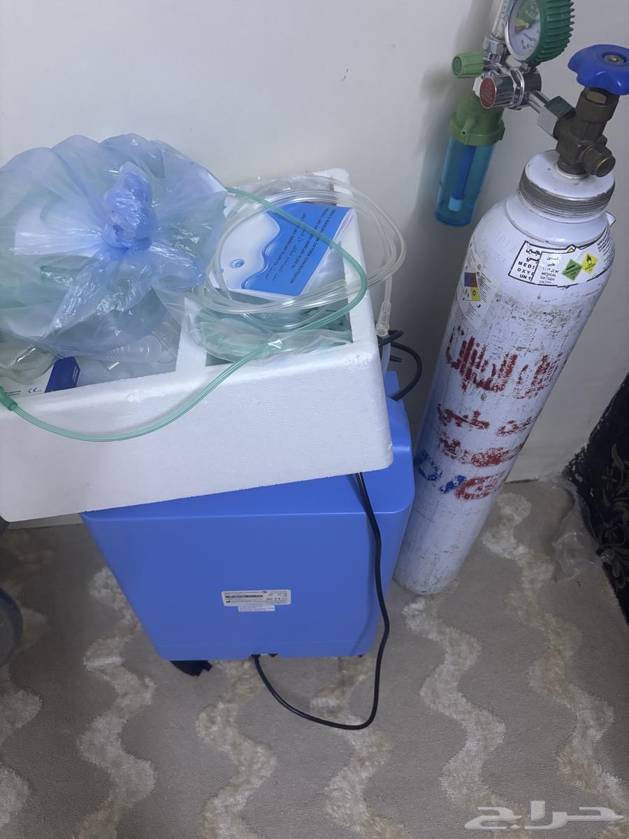New unused oxygen generator and oxygen cylinder64514914327681110