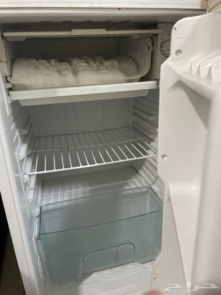 For sale, a new refrigerator with no defects..64511000615681111