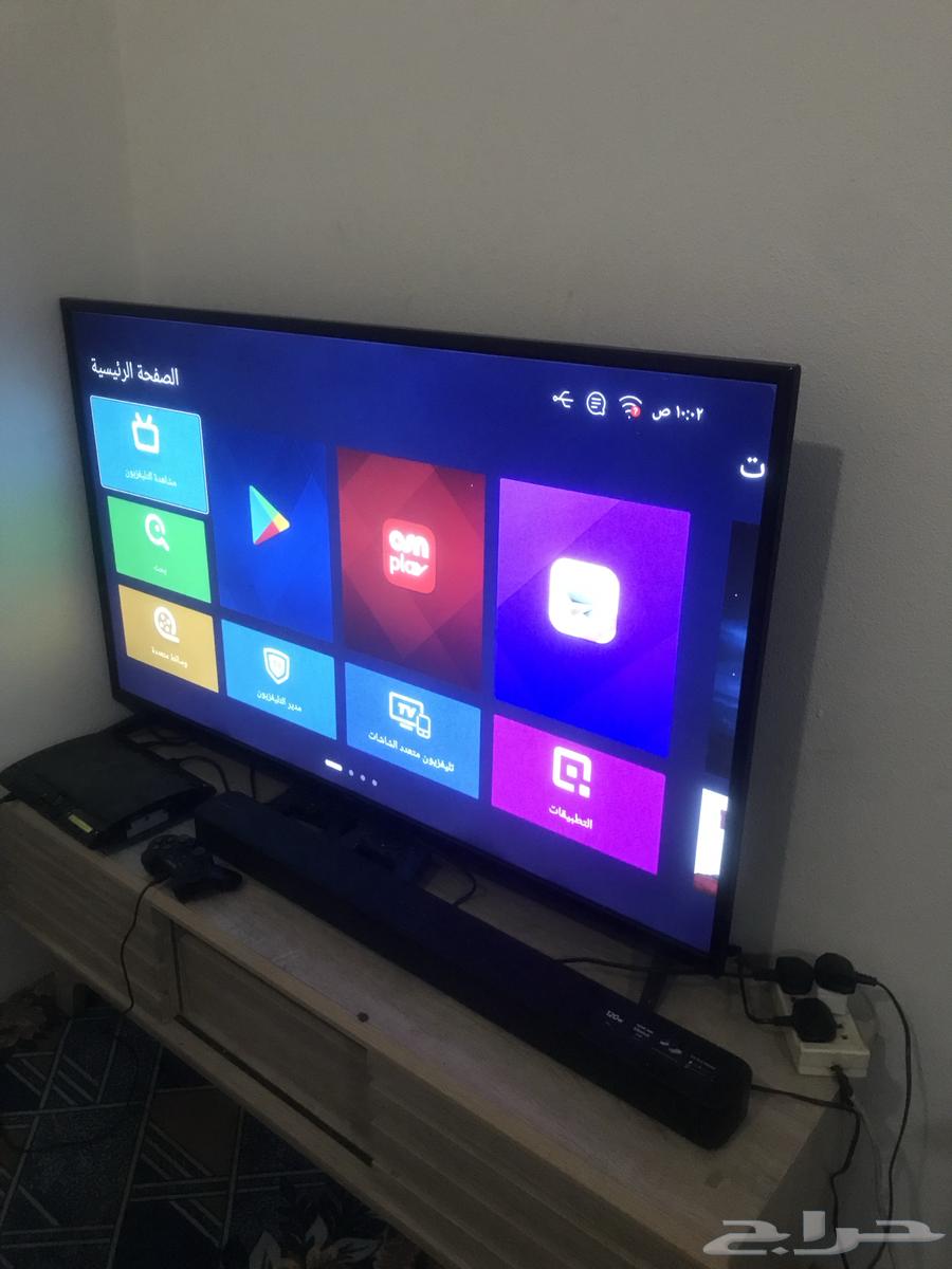 شاشة 55 بوصة للبيع وطاولة تلفزيون64511000646786110