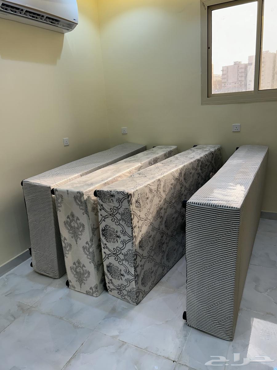 Bed.64511856951682110