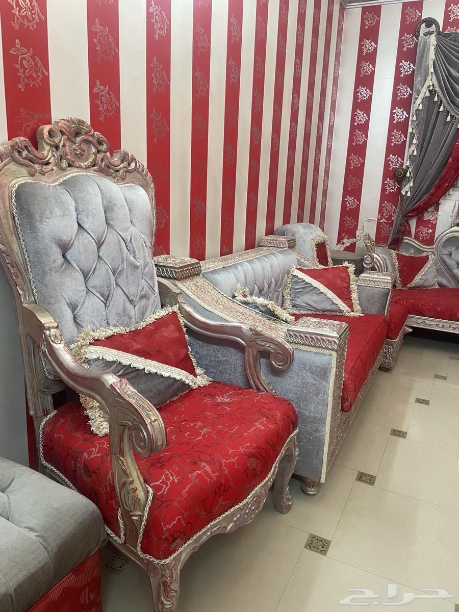 كنب 9 قطع مع كامل الملحقات للبيع64515653994242110