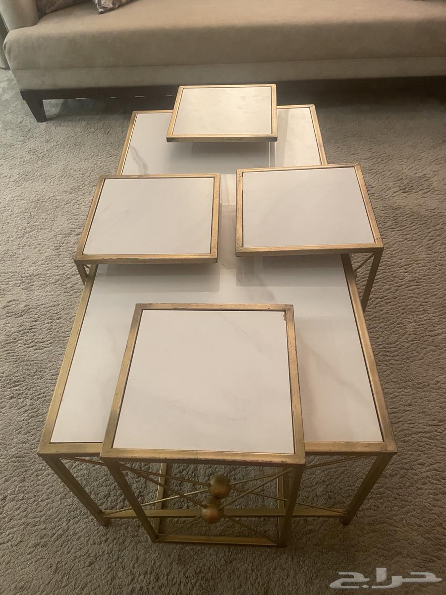 Set of 2 tables64513166637315110