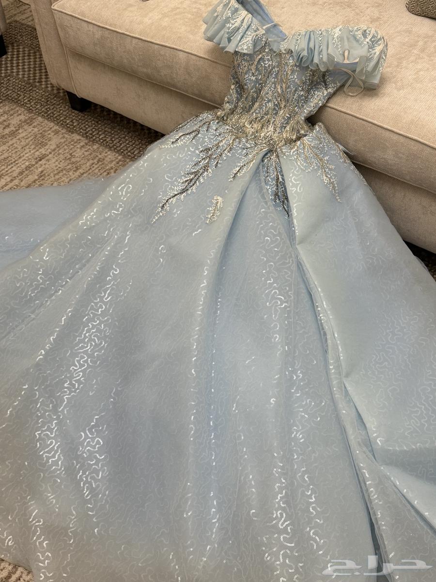 New and luxurious queen dress, used once64513198286849110