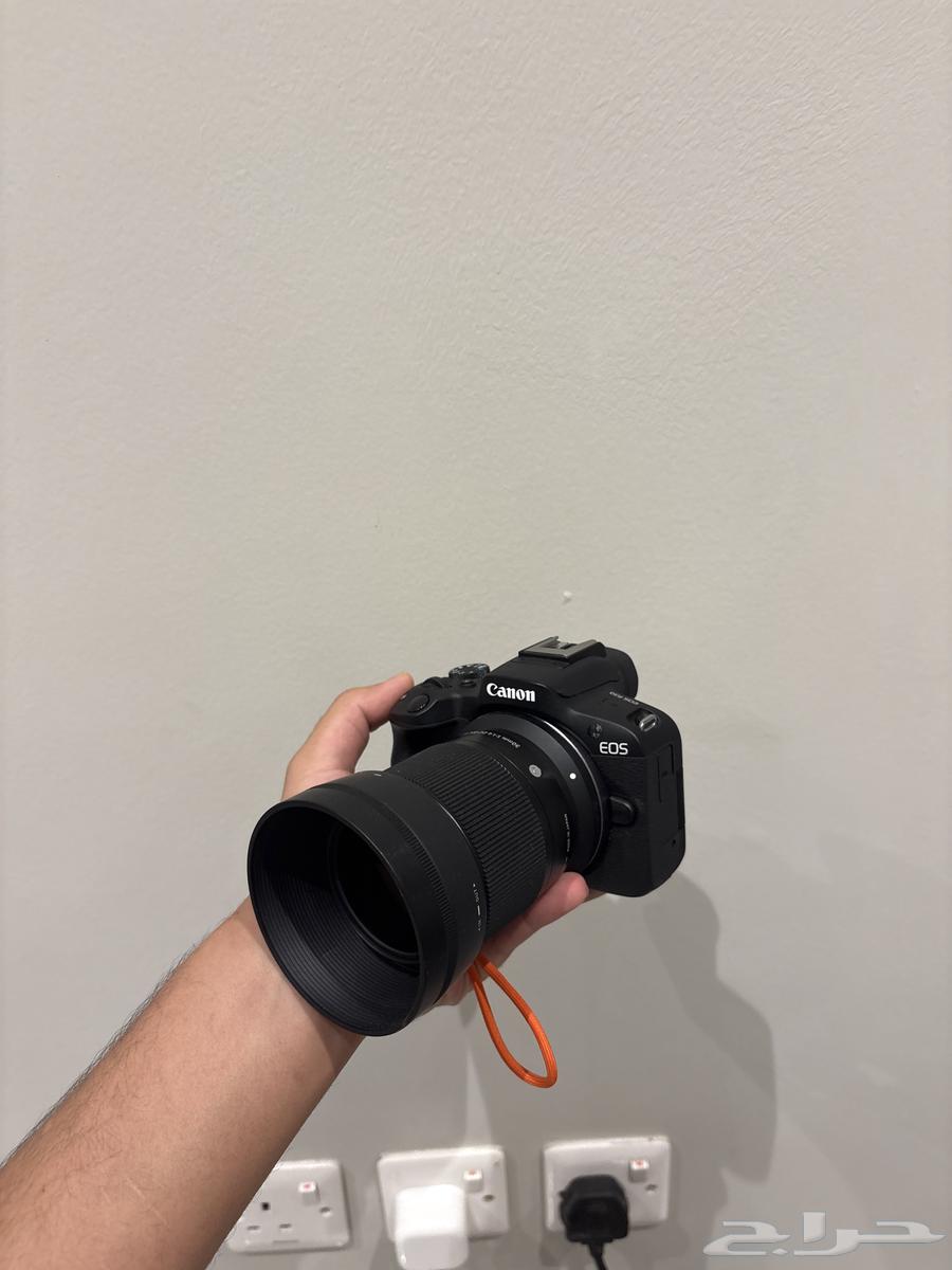 Sigma 30mm lens with r50 camera64511759363457111