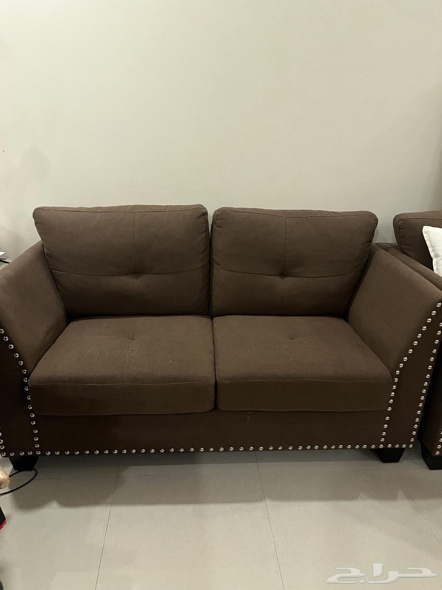 كنب و طاولة طعام للبيع64407713208835111