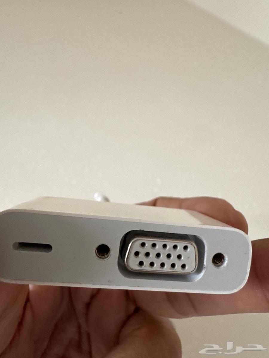 وصلة ايفون للبروجكتر اصلي من ابل وعليها ضمان64513327446018111
