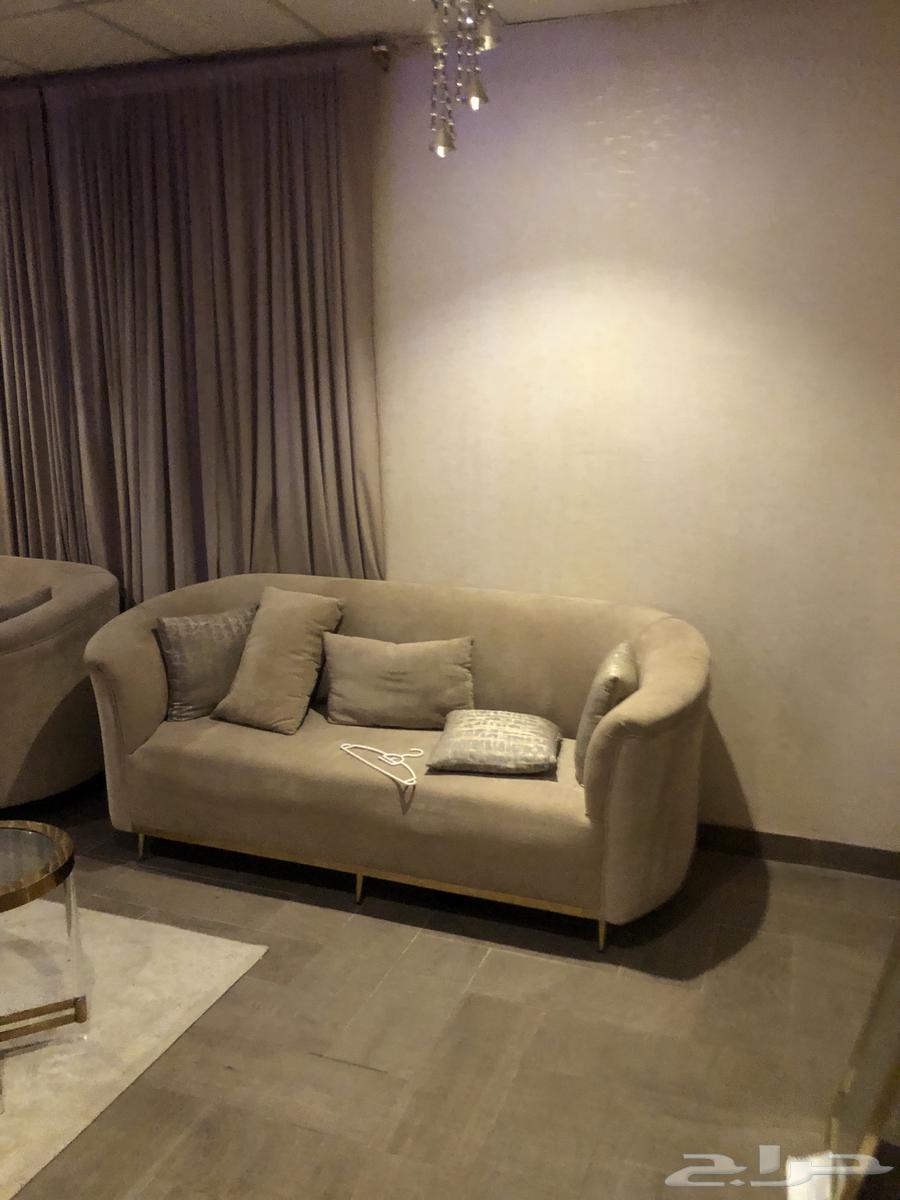 Semi-new women's council with serving tables used for 5 months64511114076546113