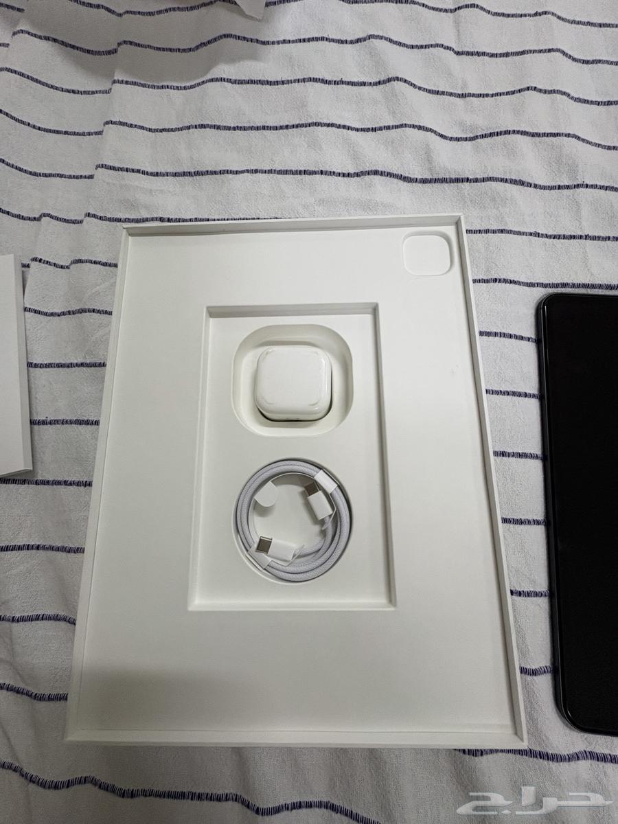 ايباد برو 13 انش 2464510901997954113