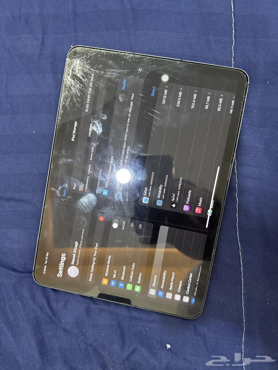 ايباد اير الجيل الرابع 256 جيجا اسود64517719054595112