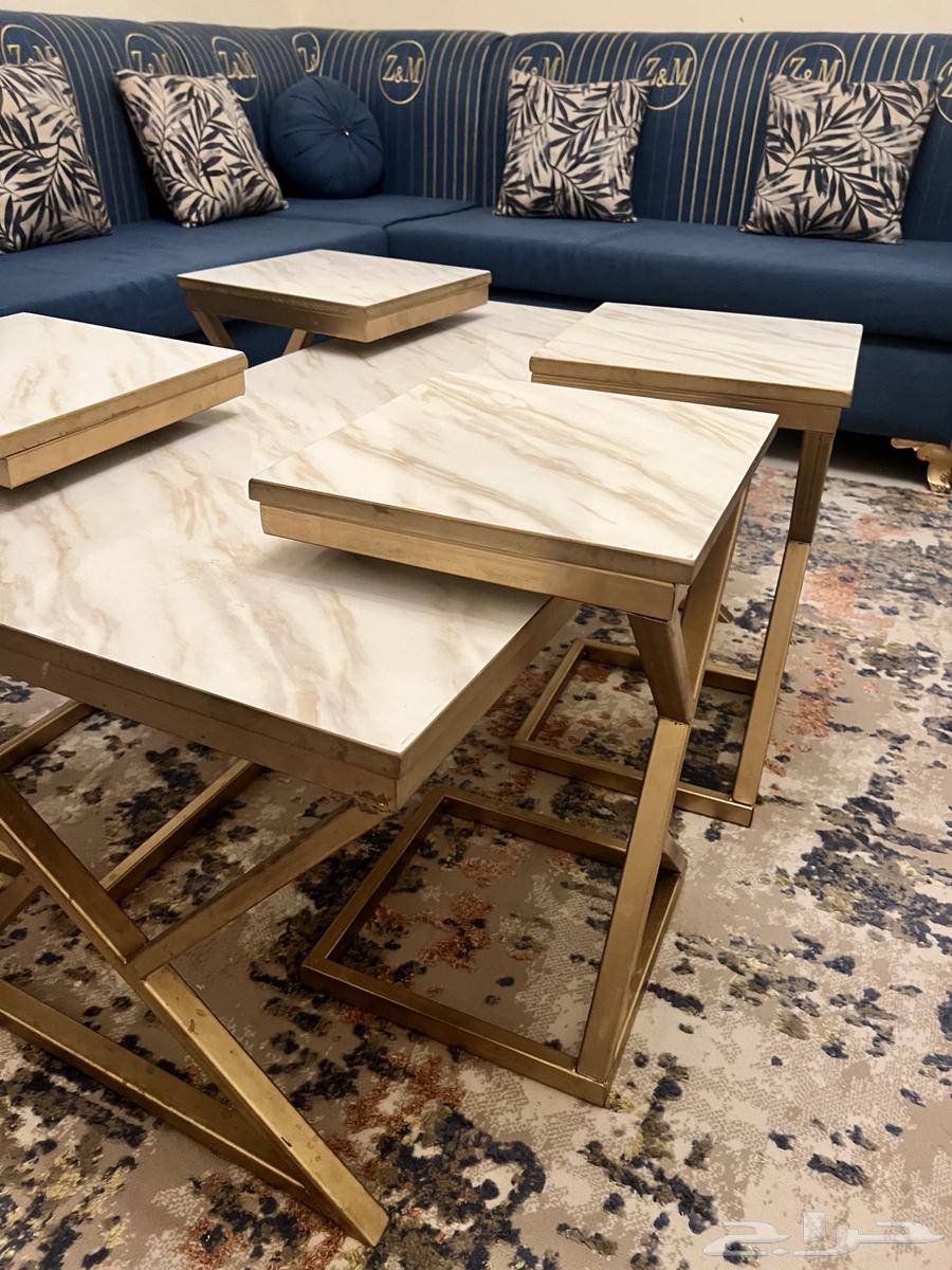 5-piece table set, one large table with 4 side tables, semi-new64514430931841110