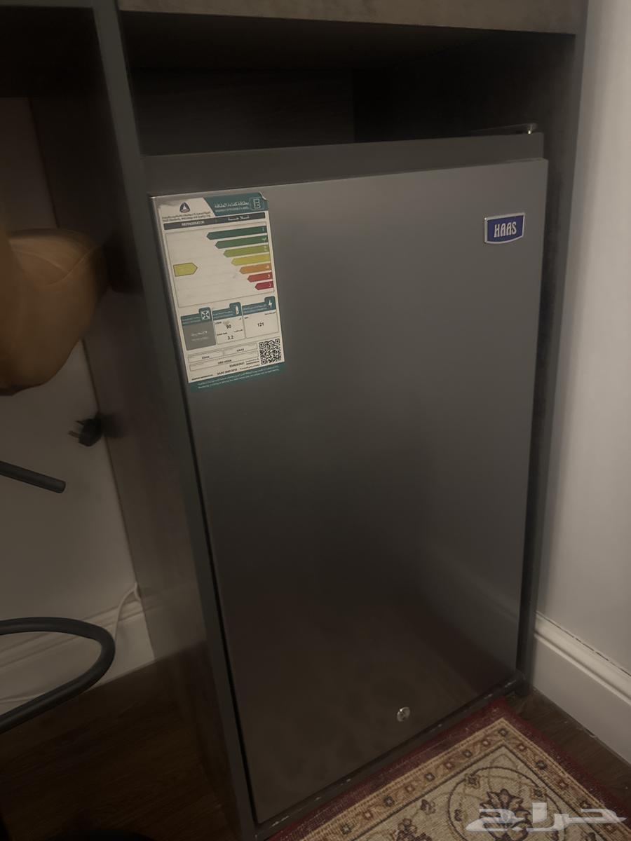 للبيع كاونتر بار مطبخ مع المايكرويف و الغلاية و الثلاجة64516325227650112