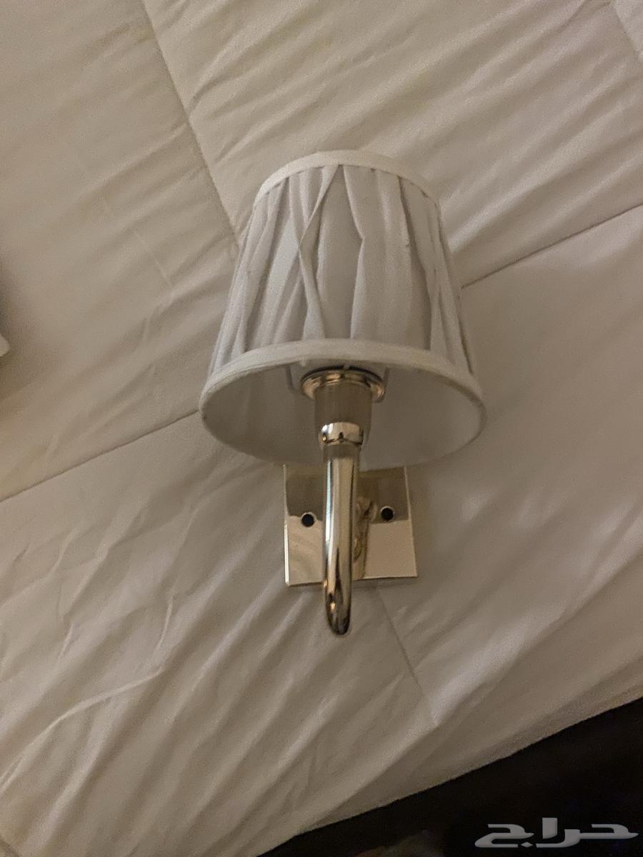 كنبة مها من الرقيب للبيع مستعمل واضاءت جدارية للبيع64517406373761112