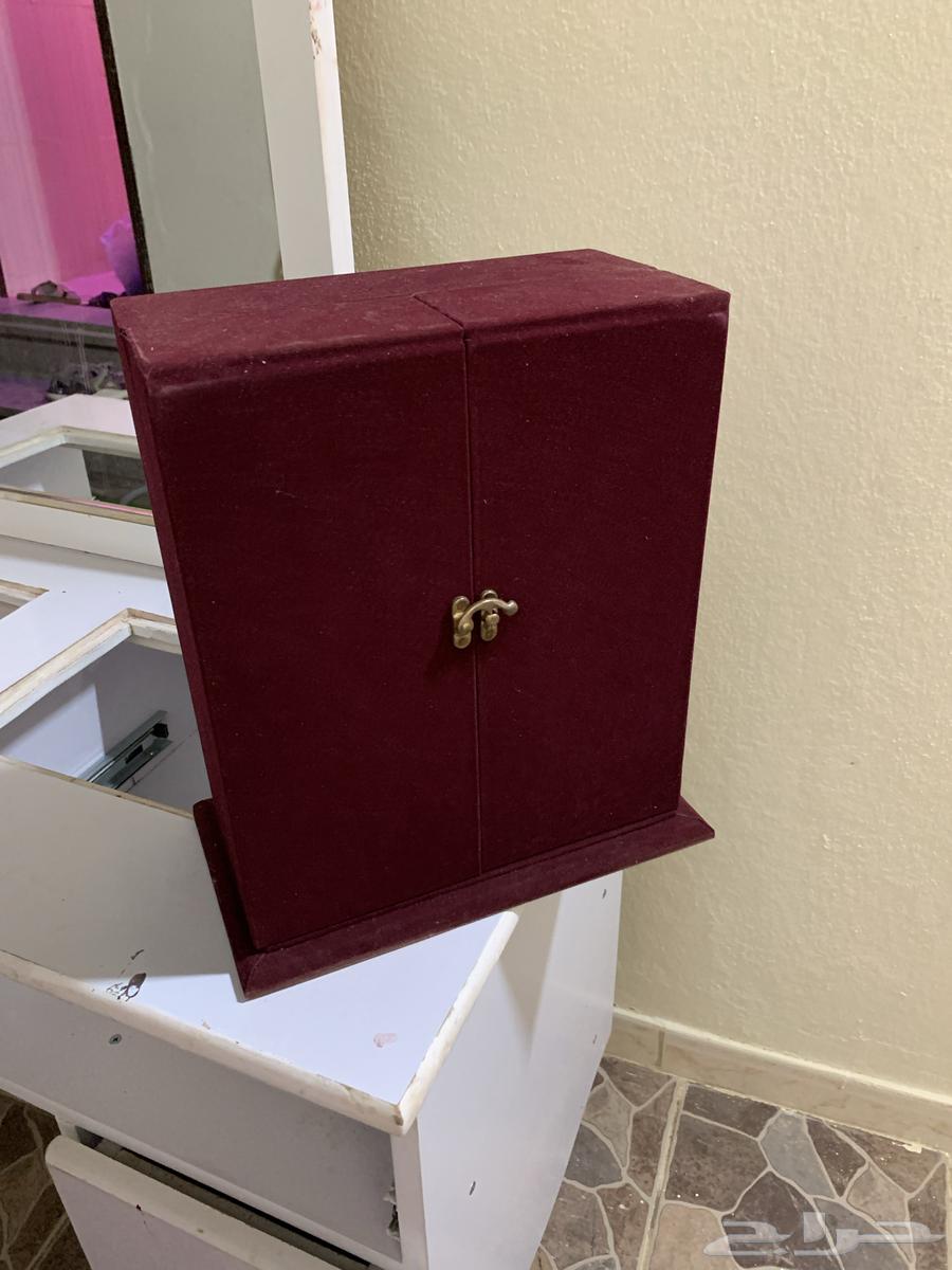 غرفه نوم تسريحة كبيره   استاند دروع64511339756929114