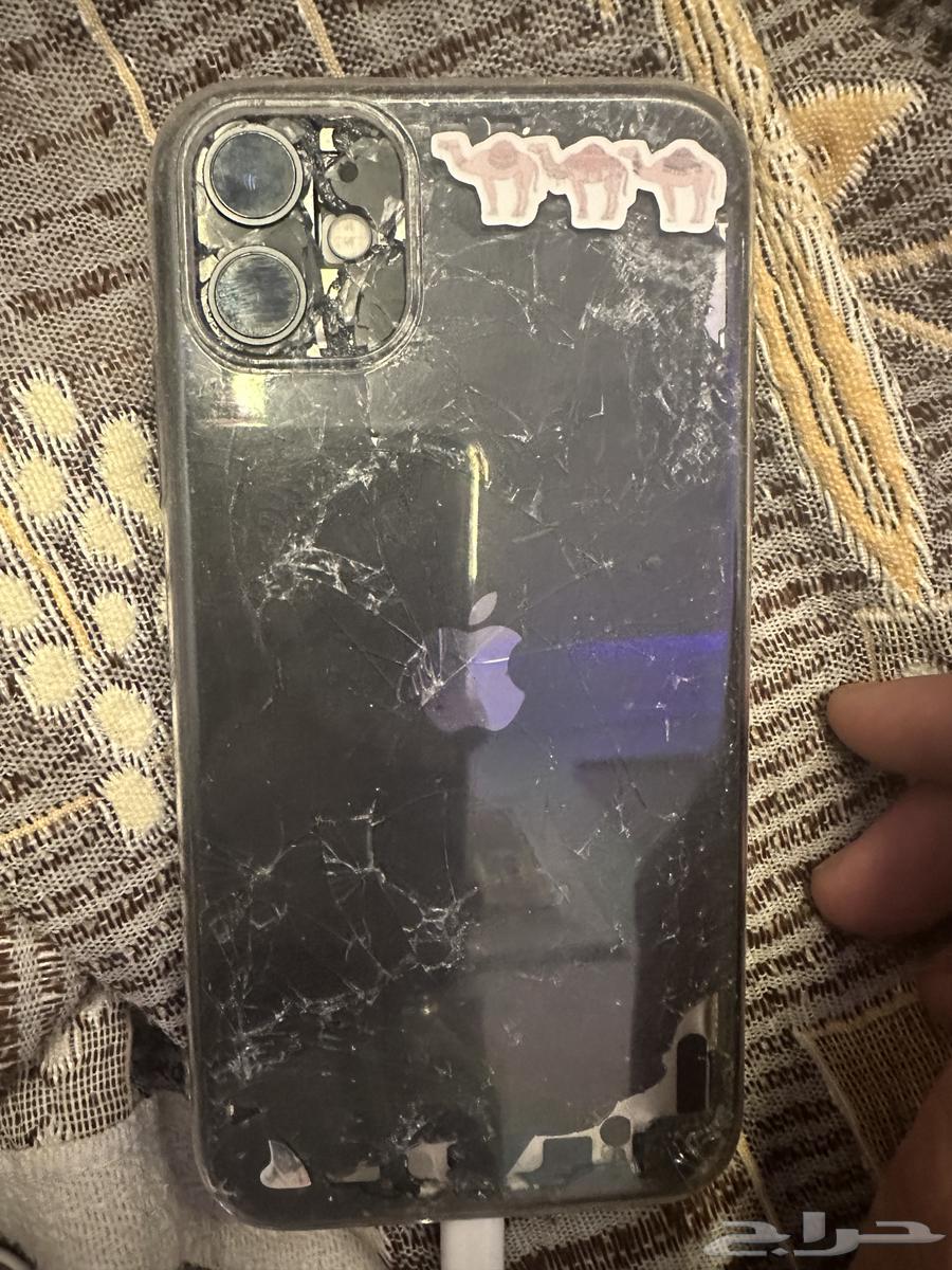 For sale iPhone 11 with issues, the SIM card slot is not working64518034428931111