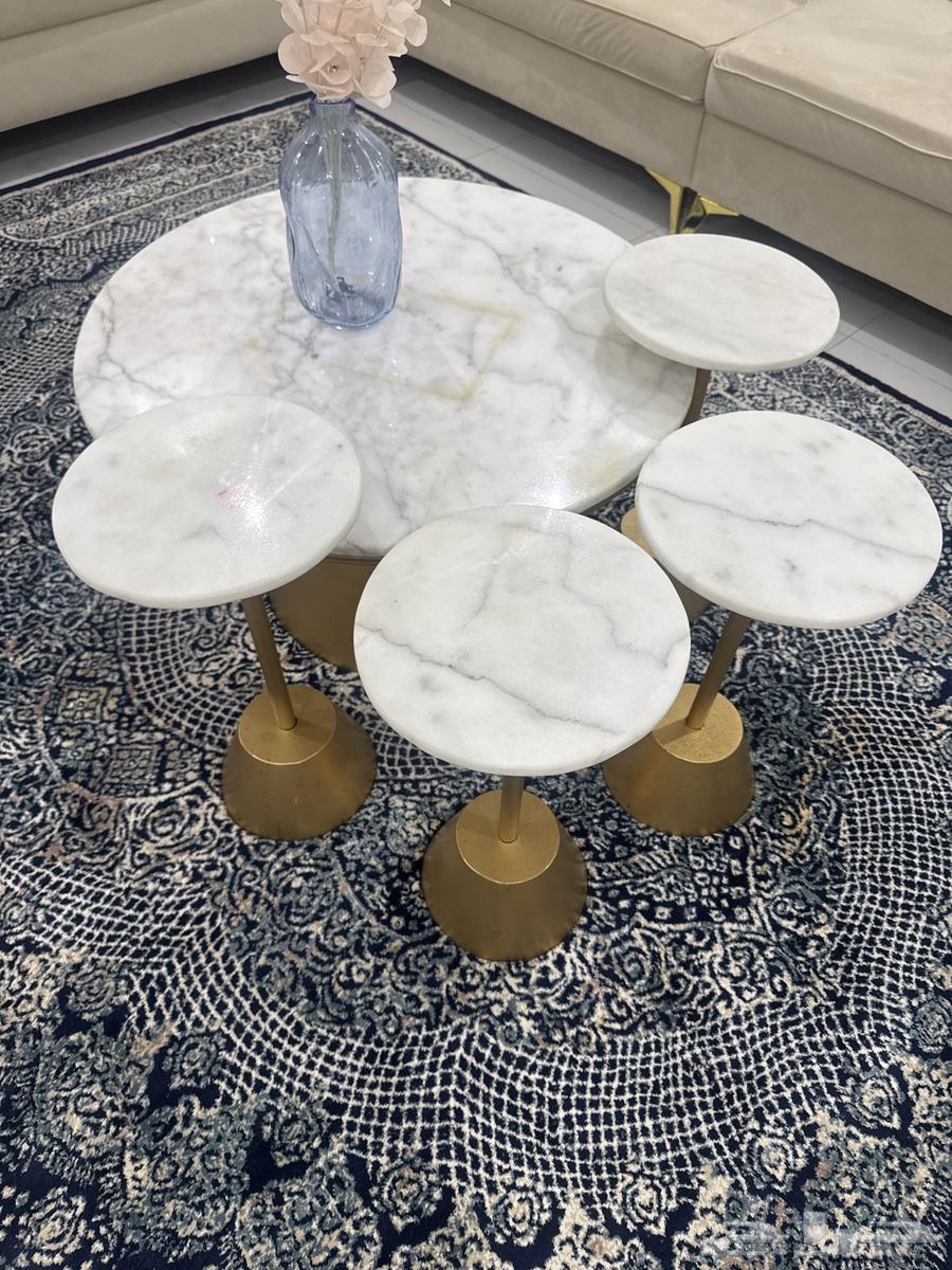 Marble table64516687944835111