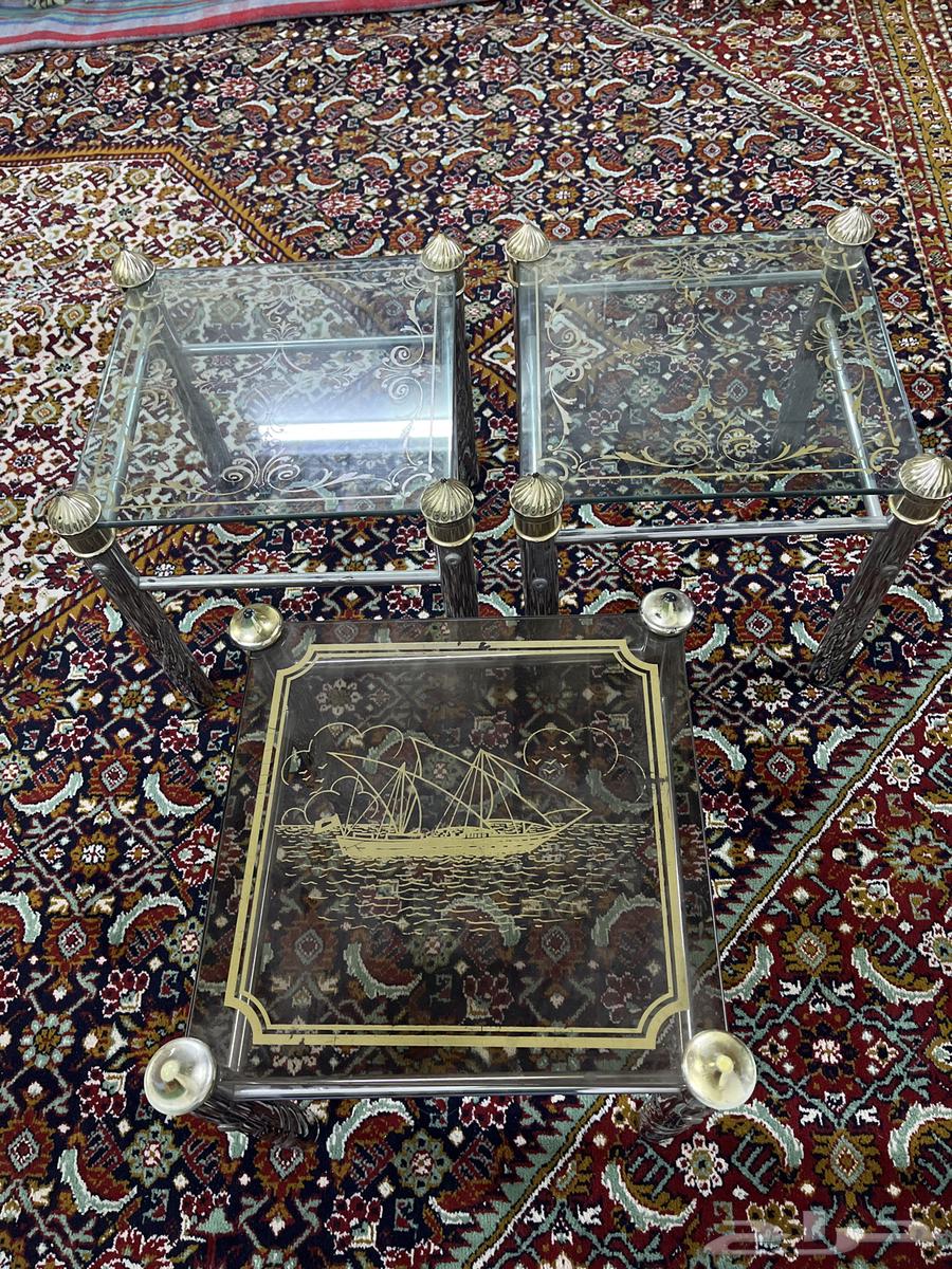 طاولة قديمه تراثيه64517262329345110