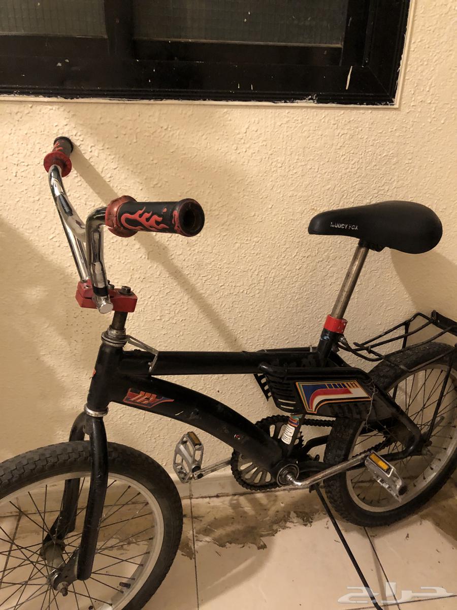 دراجة رامبو مقاس 20  ما فيها خراب ولا  تعاني من مشكلة64510817437570110