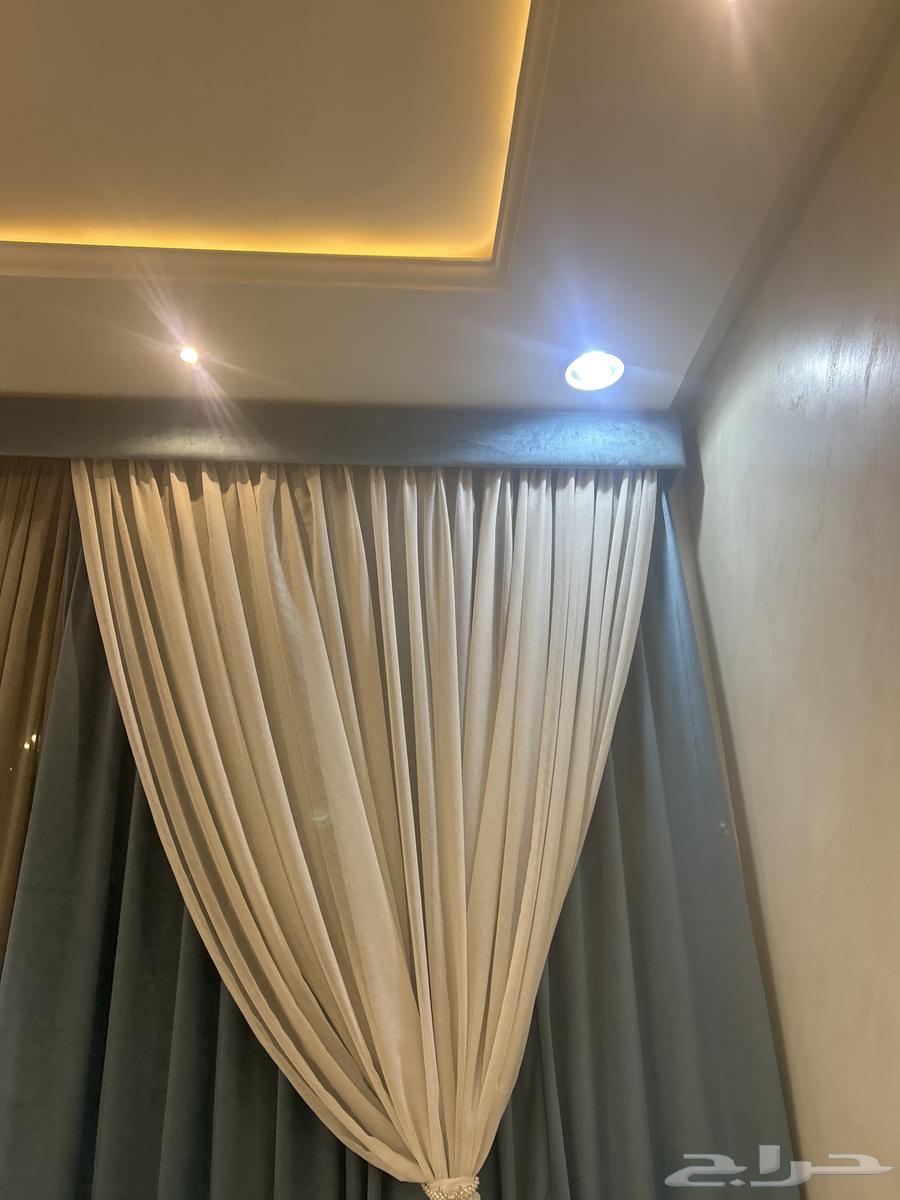 Star for sale, width 4 and height 3, good condition, price 500, contact number64511548571521112