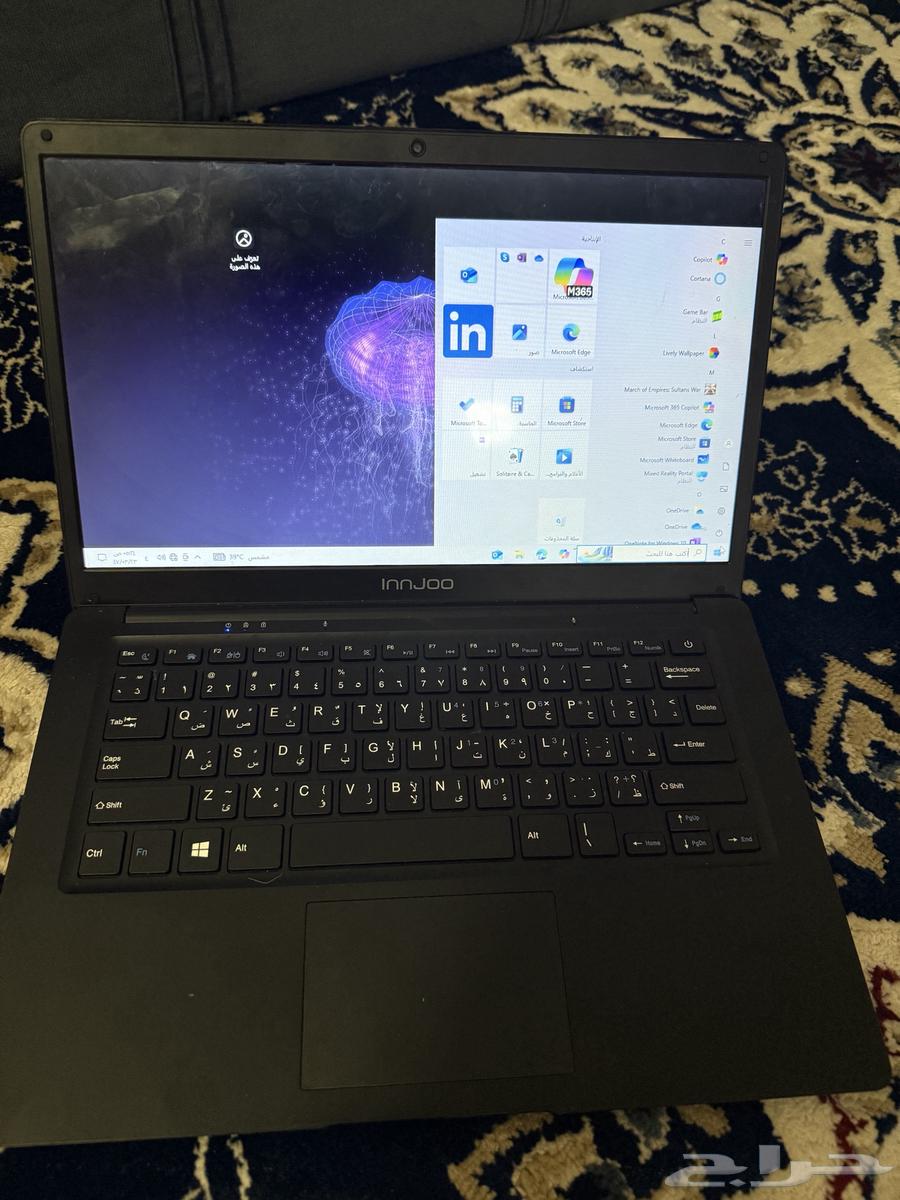 YouTube device, all accessories available, used for only one week64511745393667111