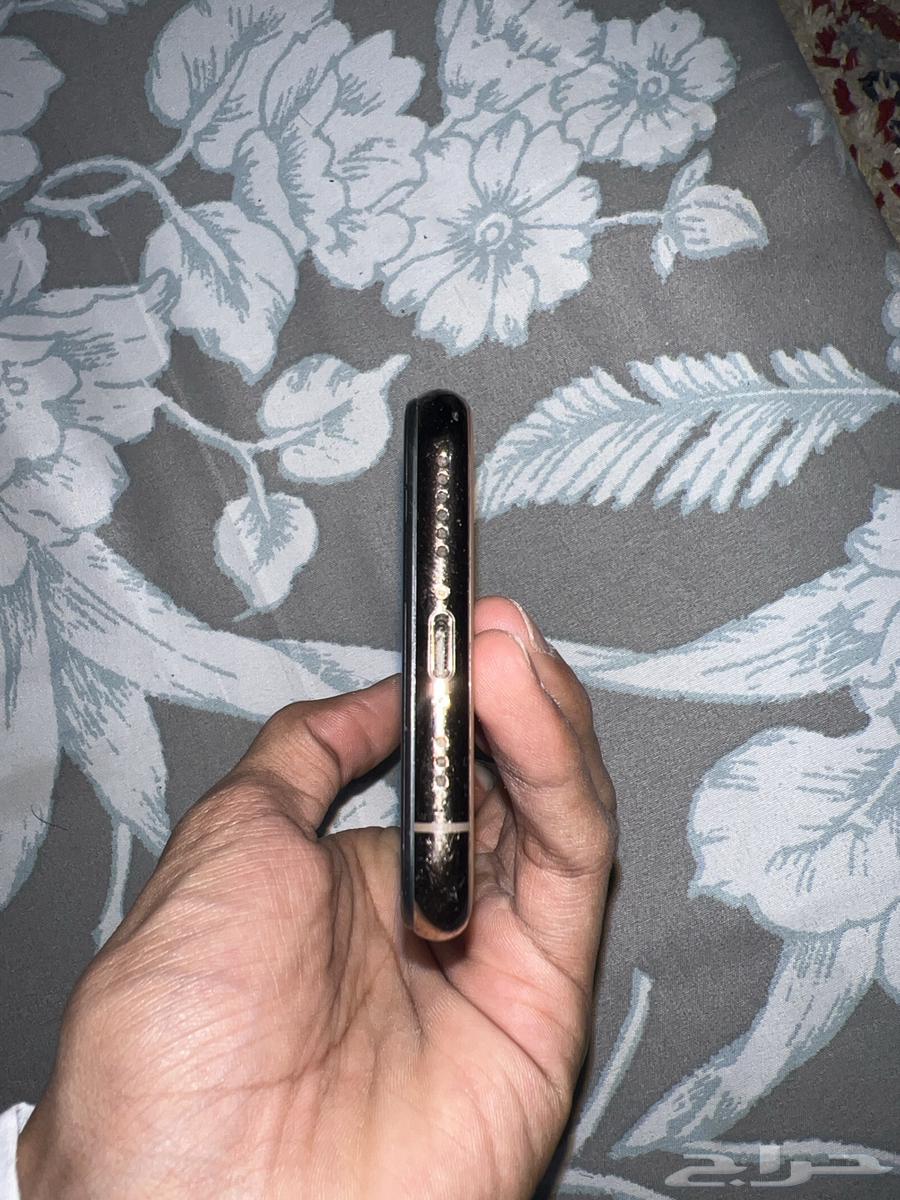 جوال ايفون 11 برو ماكس64518339693953112