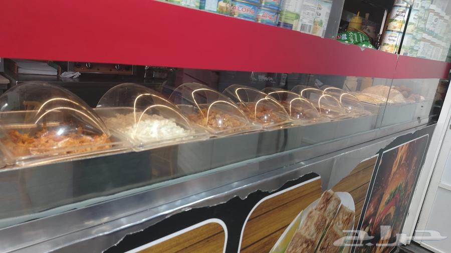 بوفية للبيع (حي الاتصالات) طريق الامير نايف بن عبدالعزيز64513811329537113