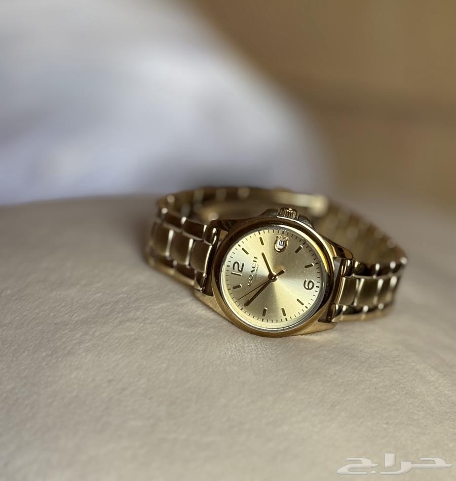 ساعه كوتش نسائية للبيع64513962197506111