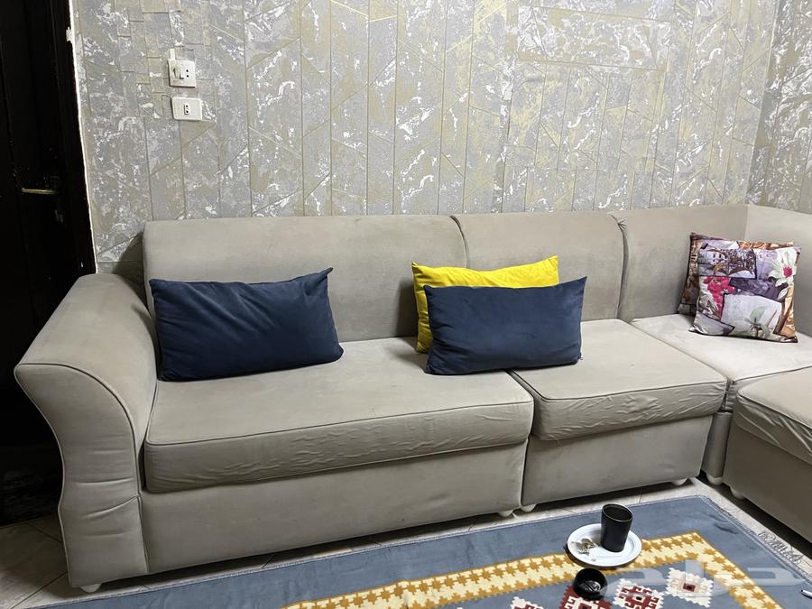 كنب حرف L لون رصاصي في حاله ممتازه جدا64511856976771112