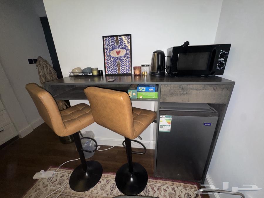 للبيع كاونتر بار مطبخ مع المايكرويف و الغلاية و الثلاجة64516325227650111