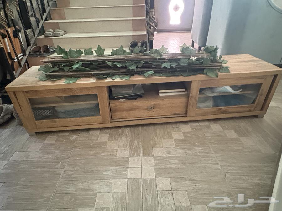 Simple usage TV table64514306728449110