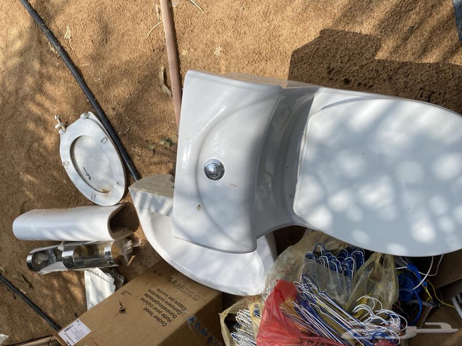 مغاسل وفرانجي شبه جديدة64513105519234110