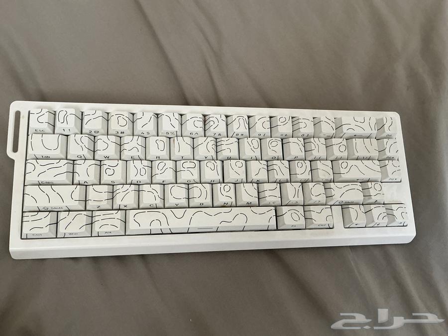 Magnetic keyboard for sale, its problem is that when you press Alt, it opens Windows64513603884419110