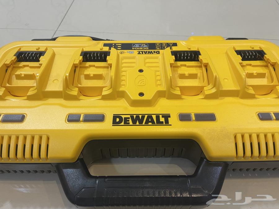 شاحن ديوالت 4 منافذ اصلي64516254202882113