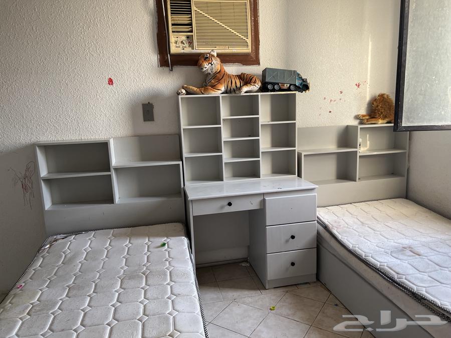 One-year-old children's room, used and made by hand64514224145027111