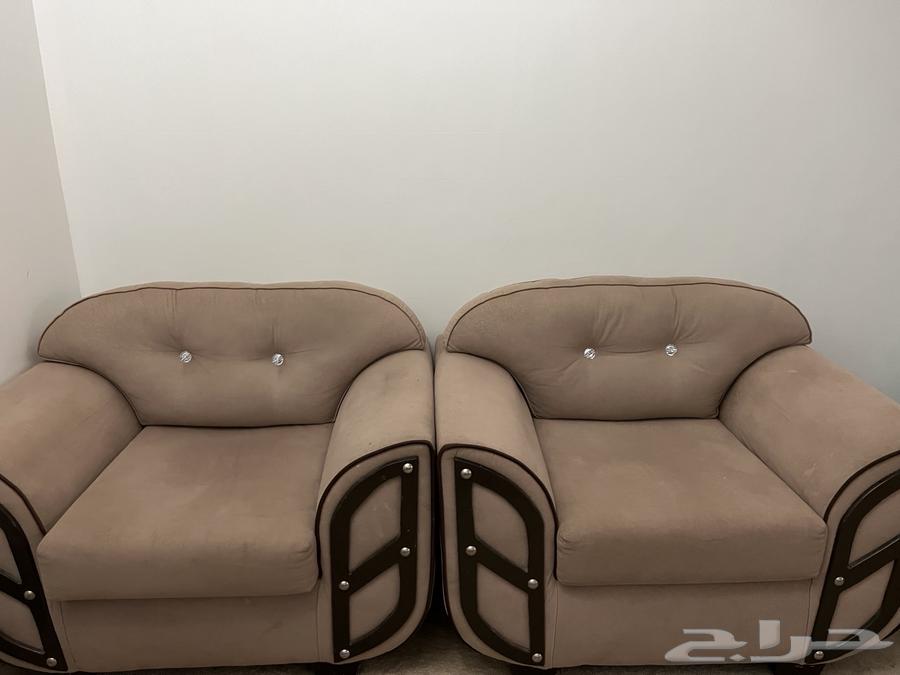 كنب نظيف يتسع ل7 انفار64515864075905111