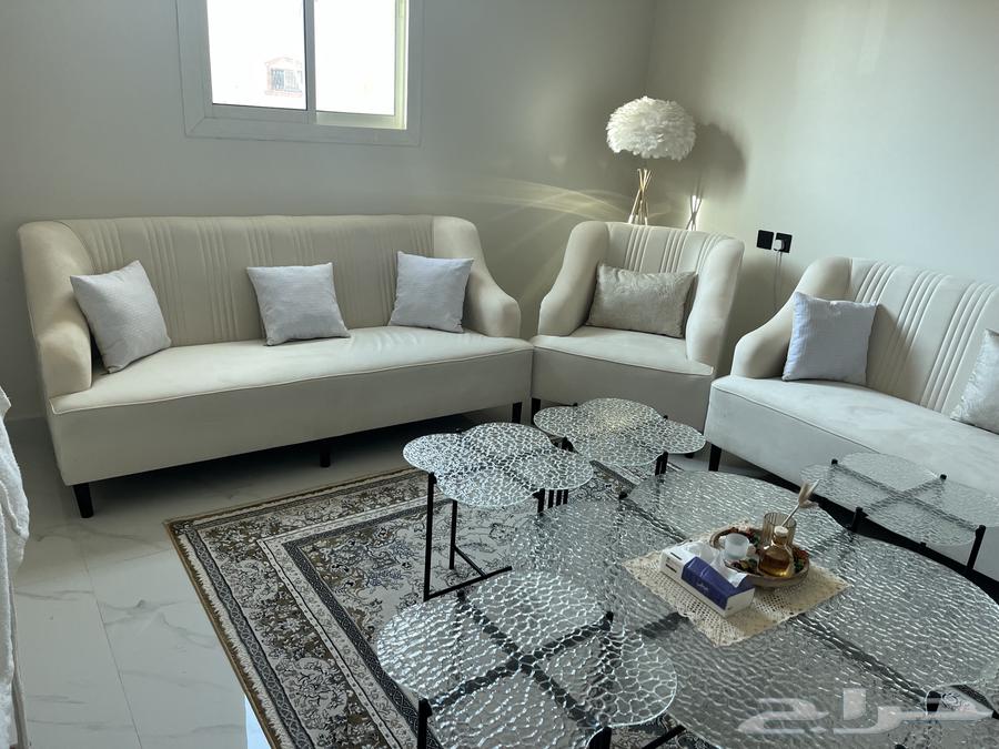 كنب عدد 2 جديد 11 و 7 أشخاص مع طاولات تقديم64517775402242111