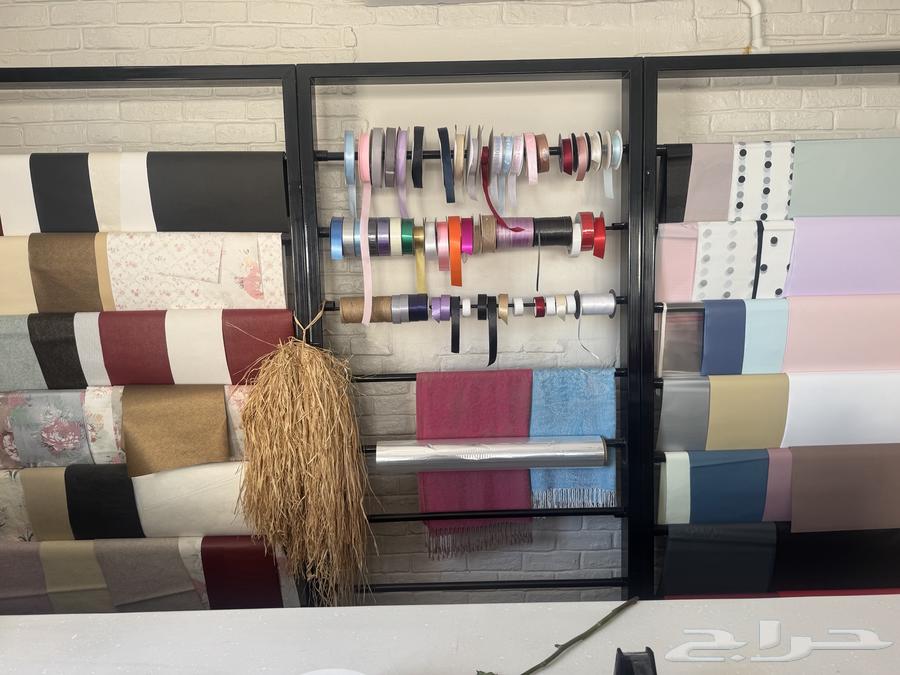 اغراض للبيع هدايا والورد64514540950017112