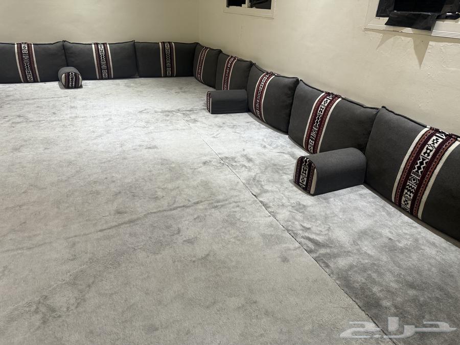 Back support and makeup customization64515598129283114