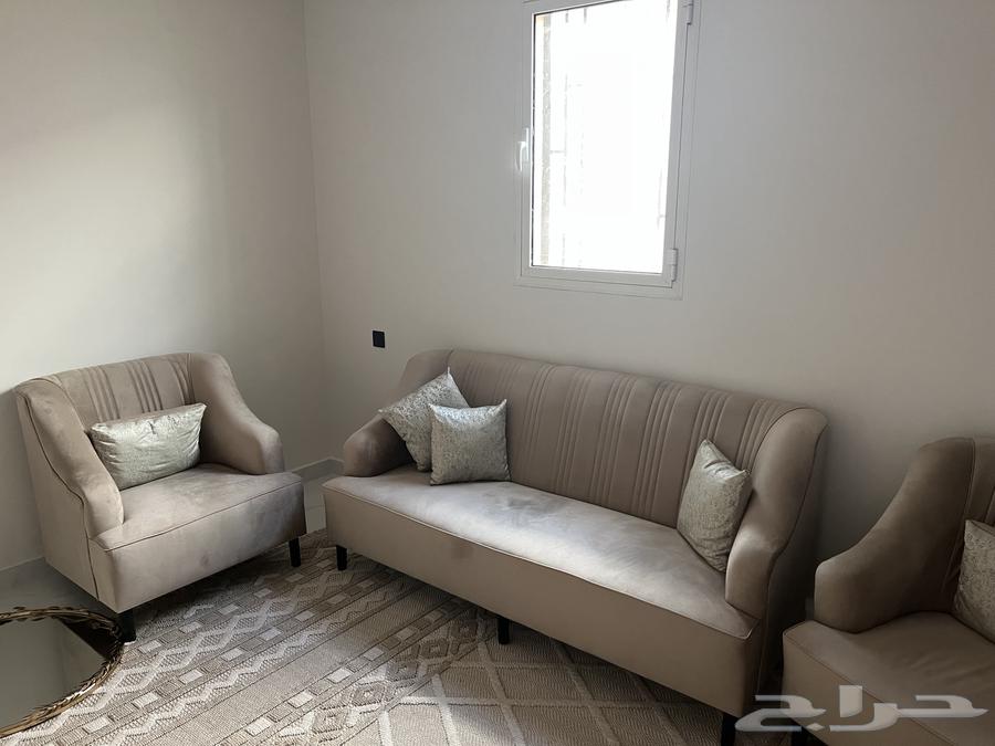 كنب عدد 2 جديد 11 و 7 أشخاص مع طاولات تقديم64517775402242114