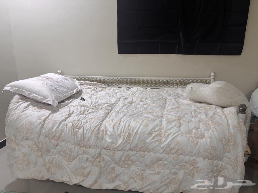 للبيع سريرين64518133238274110